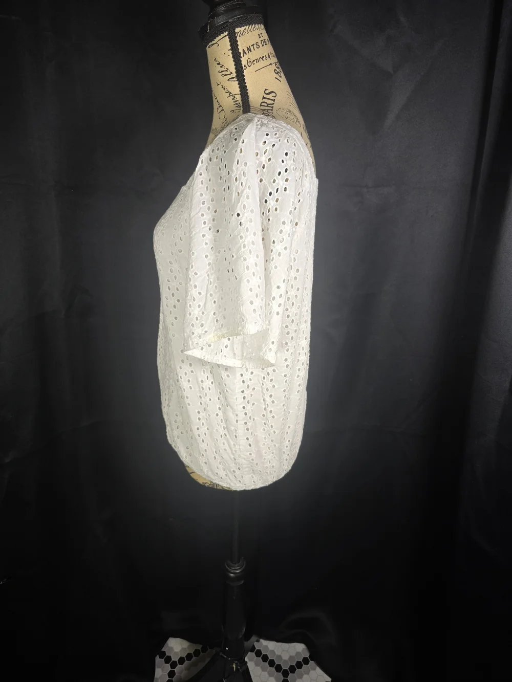 Solitaire Blouse - Picture 4 of 8